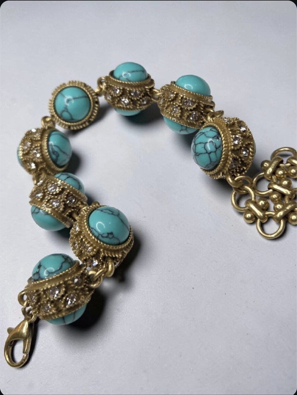 Antiqued Gold Chunky Etruscan Revival Turquoise Cabochon Crystal Chain Bracelet - Picture 3 of 5